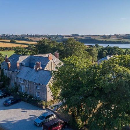 Trewornan Manor Bed and Breakfast Wadebridge Εξωτερικό φωτογραφία