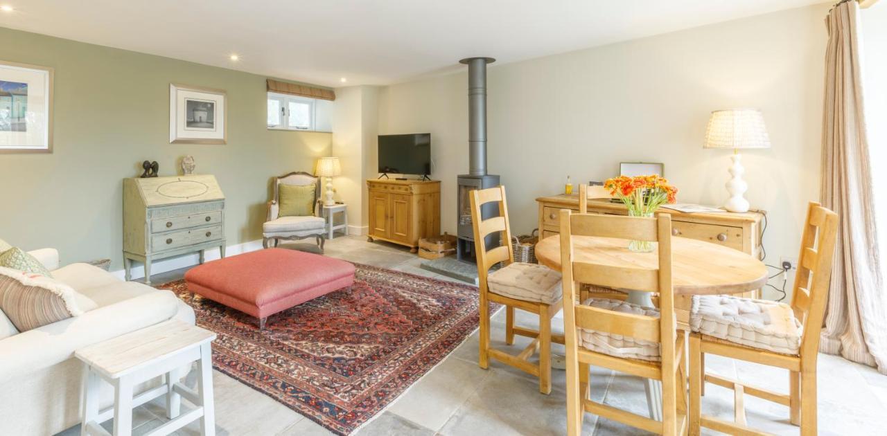 Trewornan Manor Bed and Breakfast Wadebridge Εξωτερικό φωτογραφία