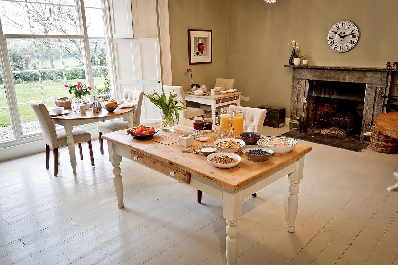 Trewornan Manor Bed and Breakfast Wadebridge Εξωτερικό φωτογραφία
