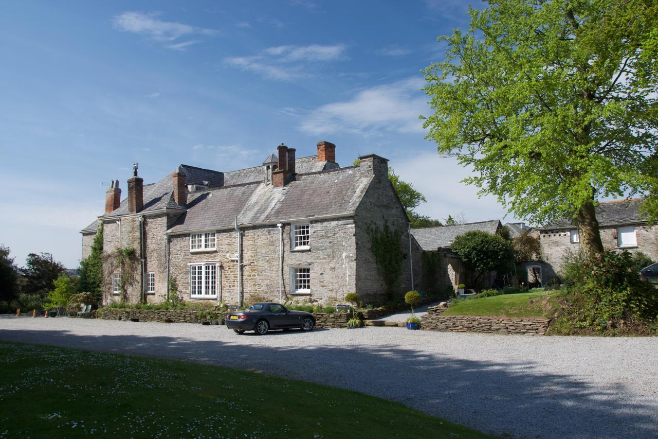 Trewornan Manor Bed and Breakfast Wadebridge Εξωτερικό φωτογραφία